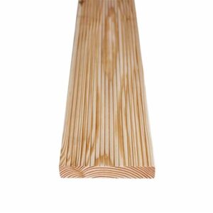 Terrassendiele aus europäischer Lärche mit gutem Preis-Leistungs-Verhältnis sowie natürlicher Optik und lebendiger Maserung.